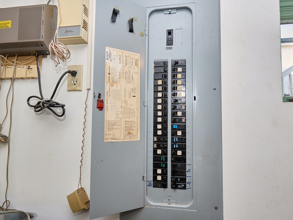 301 Madison Street Fall River, MA 02720 - Photo 40 of 40