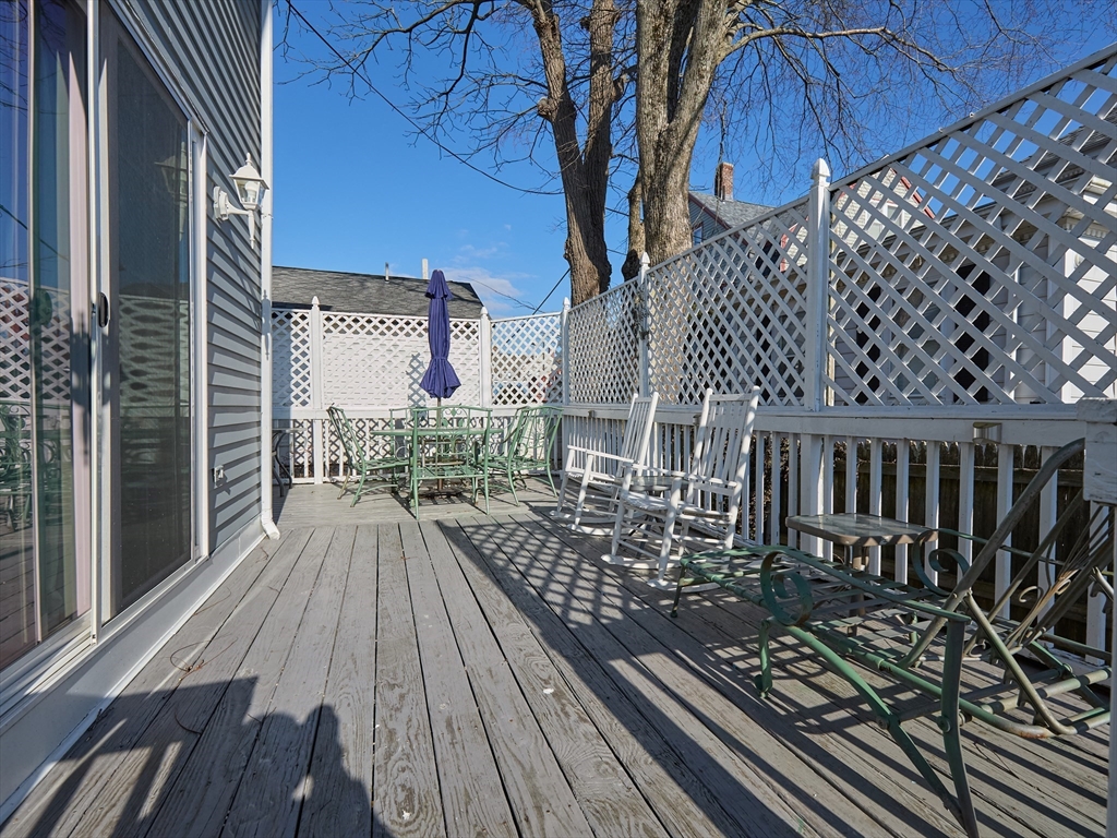 301 Madison Street Fall River, MA 02720 - Photo 5 of 40