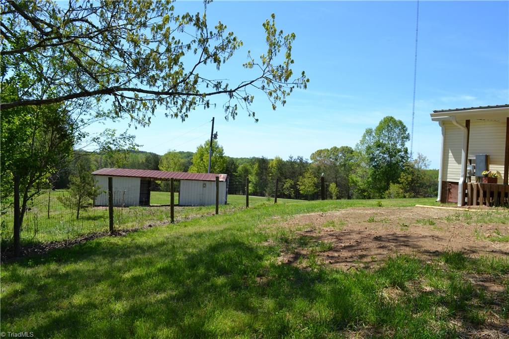 647 Lowe Road Madison, NC 27025 - Photo 21 of 30 Barn