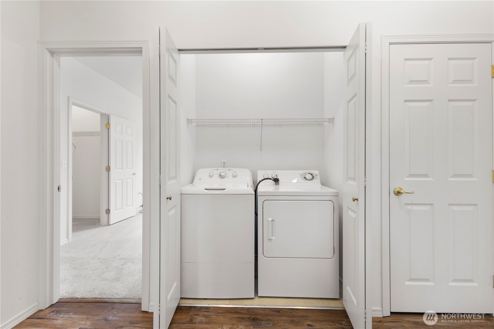 3220 Southeast 12th Street, Unit 1039 Renton, WA 98058 - Photo 14 of 27 a utility room with dryer and washer
