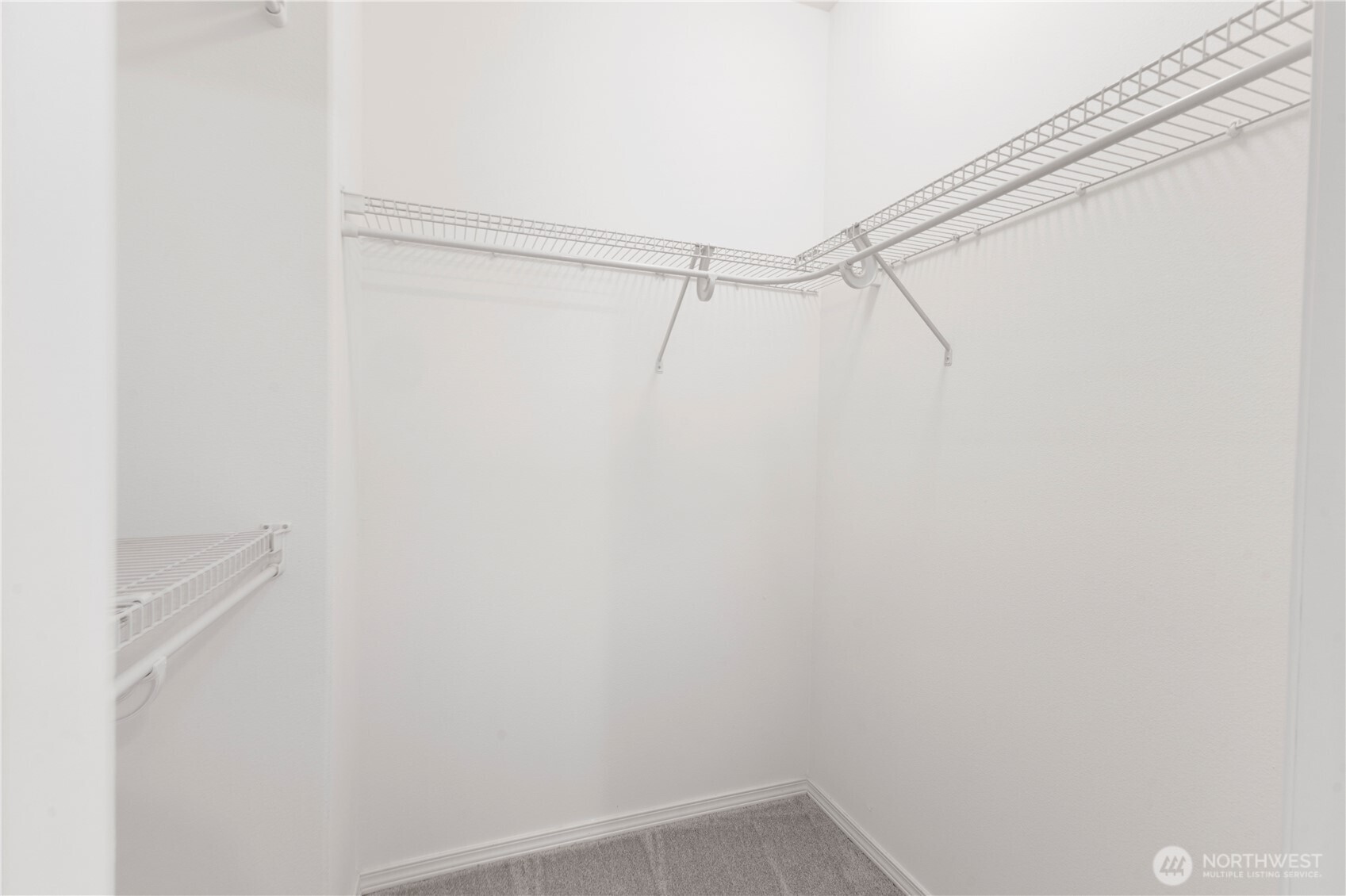 3220 Southeast 12th Street, Unit 1039 Renton, WA 98058 - Photo 22 of 27 a view of a room