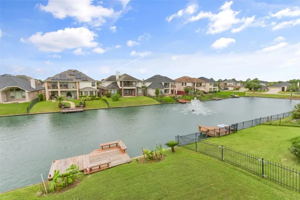 $3,200 | 18111 Blues Point Drive, Cypress, TX 77429