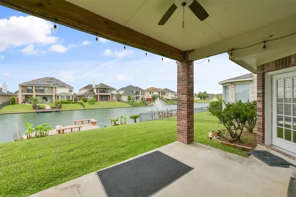 $3,200 | 18111 Blues Point Drive, Cypress, TX 77429