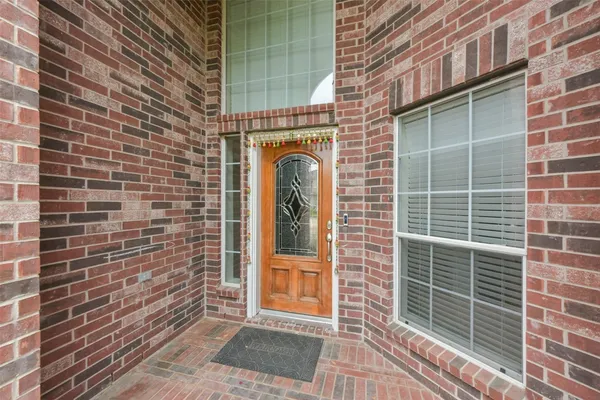 $3,200 | 18111 Blues Point Drive, Cypress, TX 77429