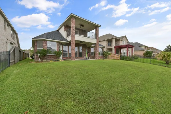 $3,200 | 18111 Blues Point Drive, Cypress, TX 77429