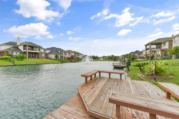 $3,200 | 18111 Blues Point Drive, Cypress, TX 77429