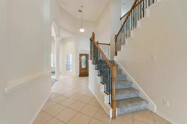 $3,200 | 18111 Blues Point Drive, Cypress, TX 77429