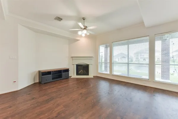 $3,200 | 18111 Blues Point Drive, Cypress, TX 77429