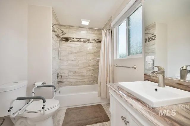 $535,000 | 1221 7th Street, Clarkston, WA 99403