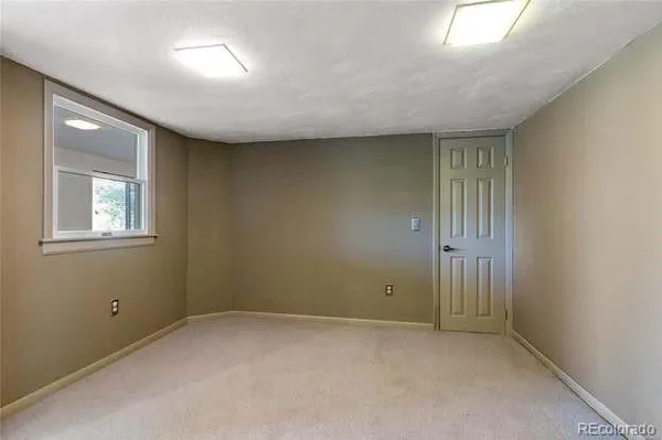 $3,300 | 4021 South Wabash Street, Denver, CO 80237