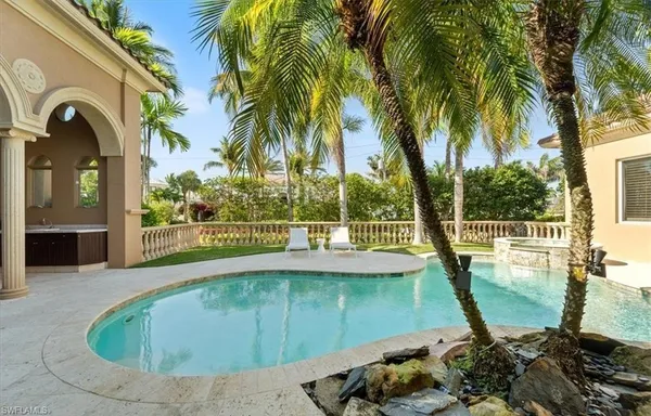 $45,000 | 550 21st Avenue South, Naples, FL 34102