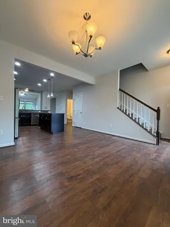 $3,550 | 122 East General Grey Court, Newark, DE 19702