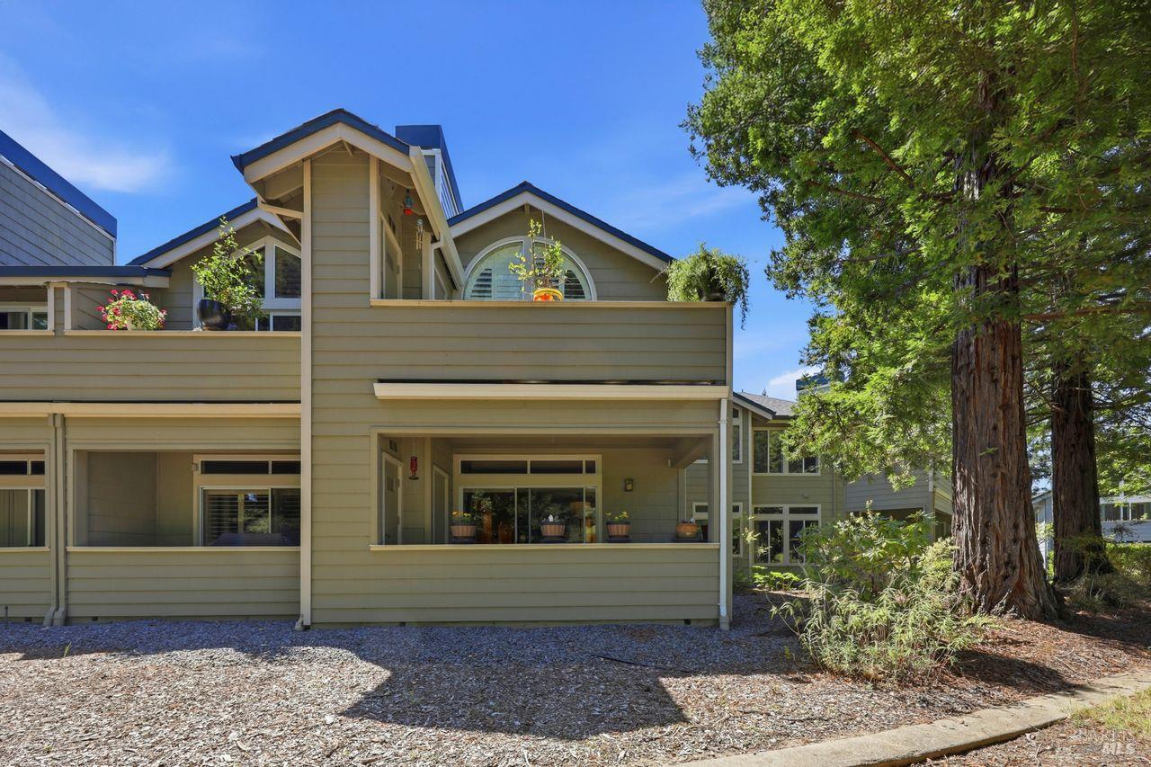 2092 Stonefield Lane Santa Rosa, CA 95403 - Photo 37 of 44 a front view of a house with garden