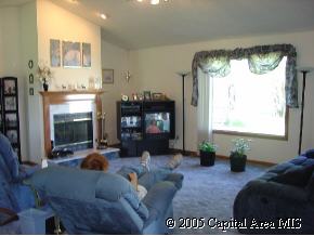 5109 Smith Road Pleasant Plains, IL 62677 - Photo 4 of 7 Gallery Image 4
