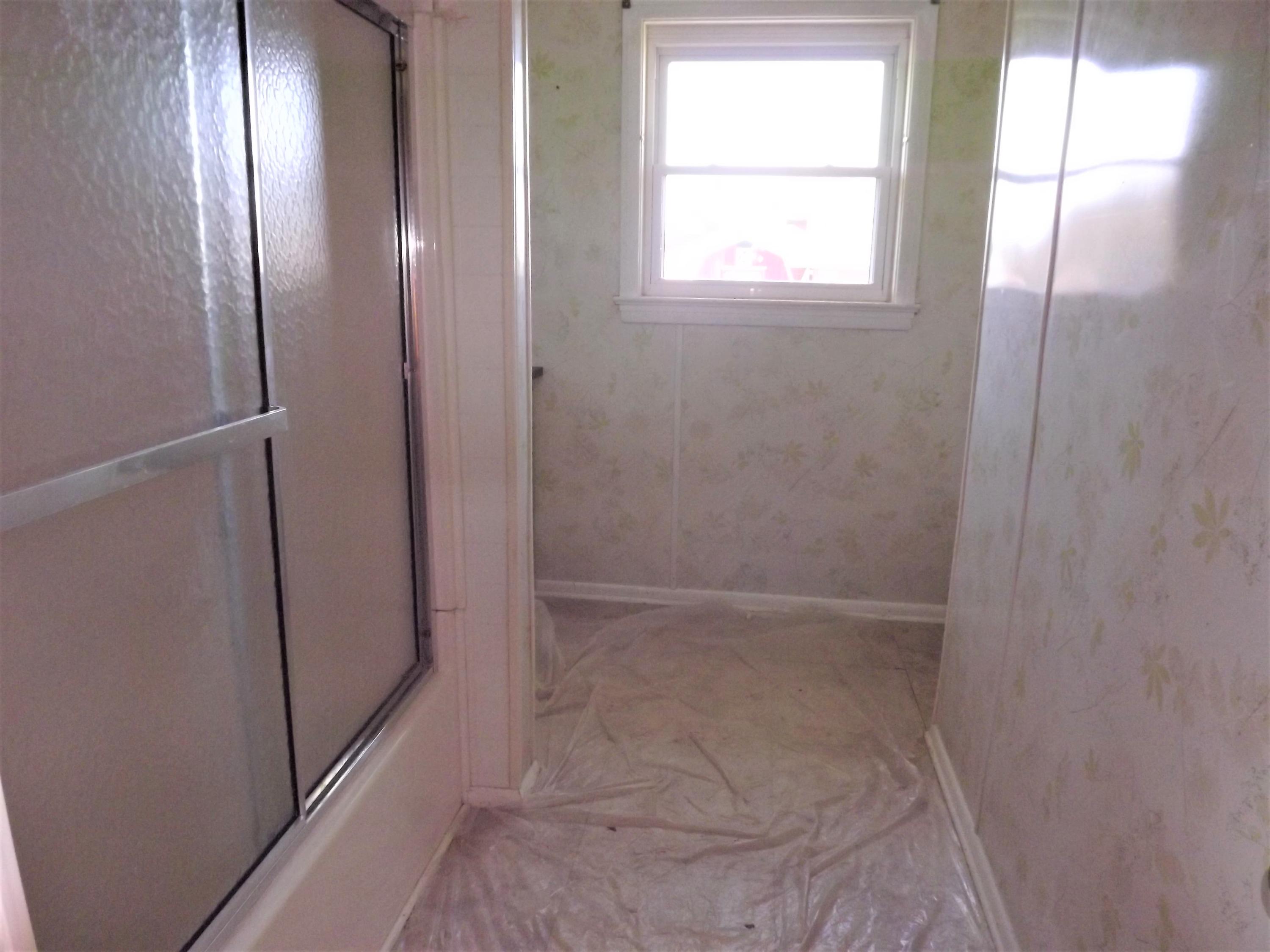 4320 Cove Road Roanoke, VA 24017 - Photo 6 of 10 a view of empty room