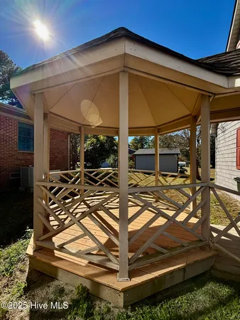 $375,000 | 1020 Dixie Trail, Williamston, NC 27892