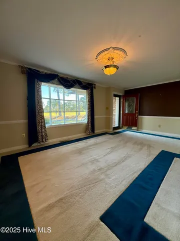 $375,000 | 1020 Dixie Trail, Williamston, NC 27892