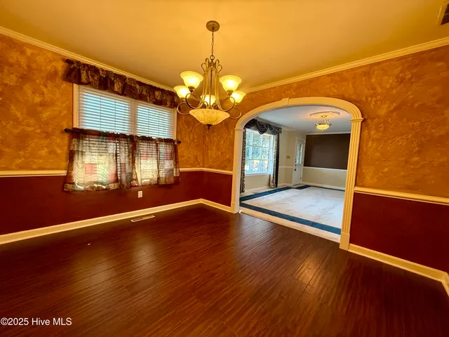 $375,000 | 1020 Dixie Trail, Williamston, NC 27892