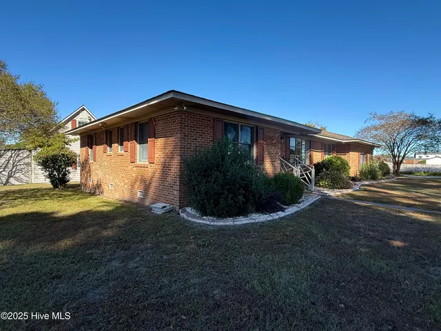 $375,000 | 1020 Dixie Trail, Williamston, NC 27892