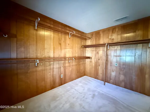 $375,000 | 1020 Dixie Trail, Williamston, NC 27892