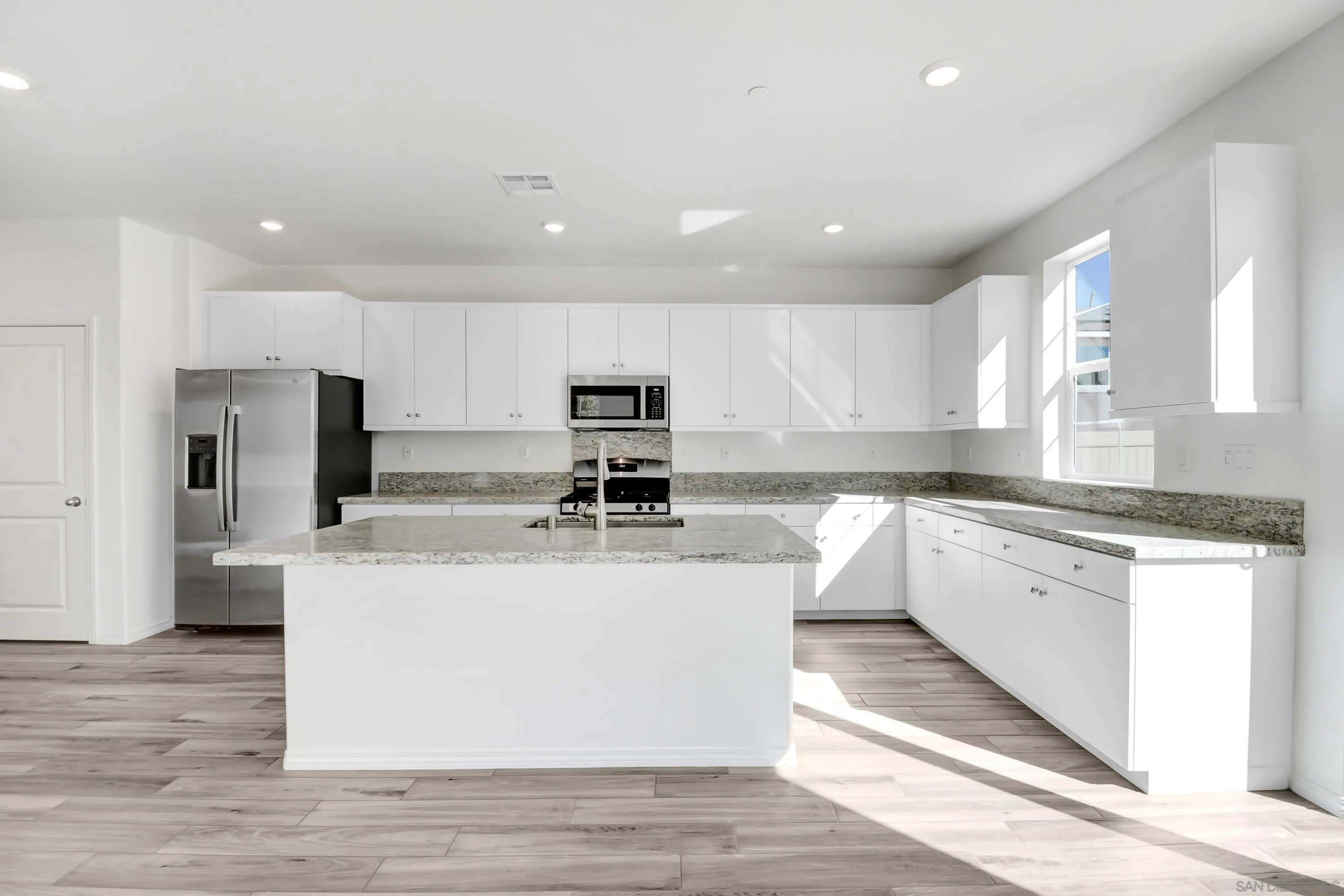 36654 Pond Turtle Road Murrieta, CA 92563 - Photo 6 of 25