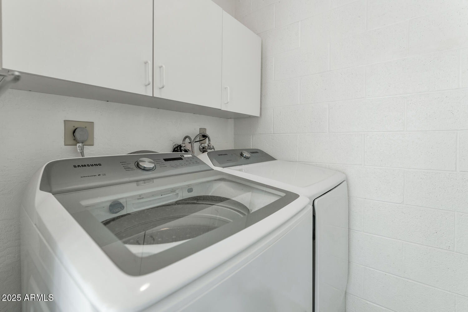 4200 North Miller Road, Unit 328 Scottsdale, AZ 85251 - Photo 15 of 22 a utility room with dryer and washer