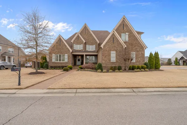 $849,999 | 195 Hunters Rest Lane, Collierville, TN 38017