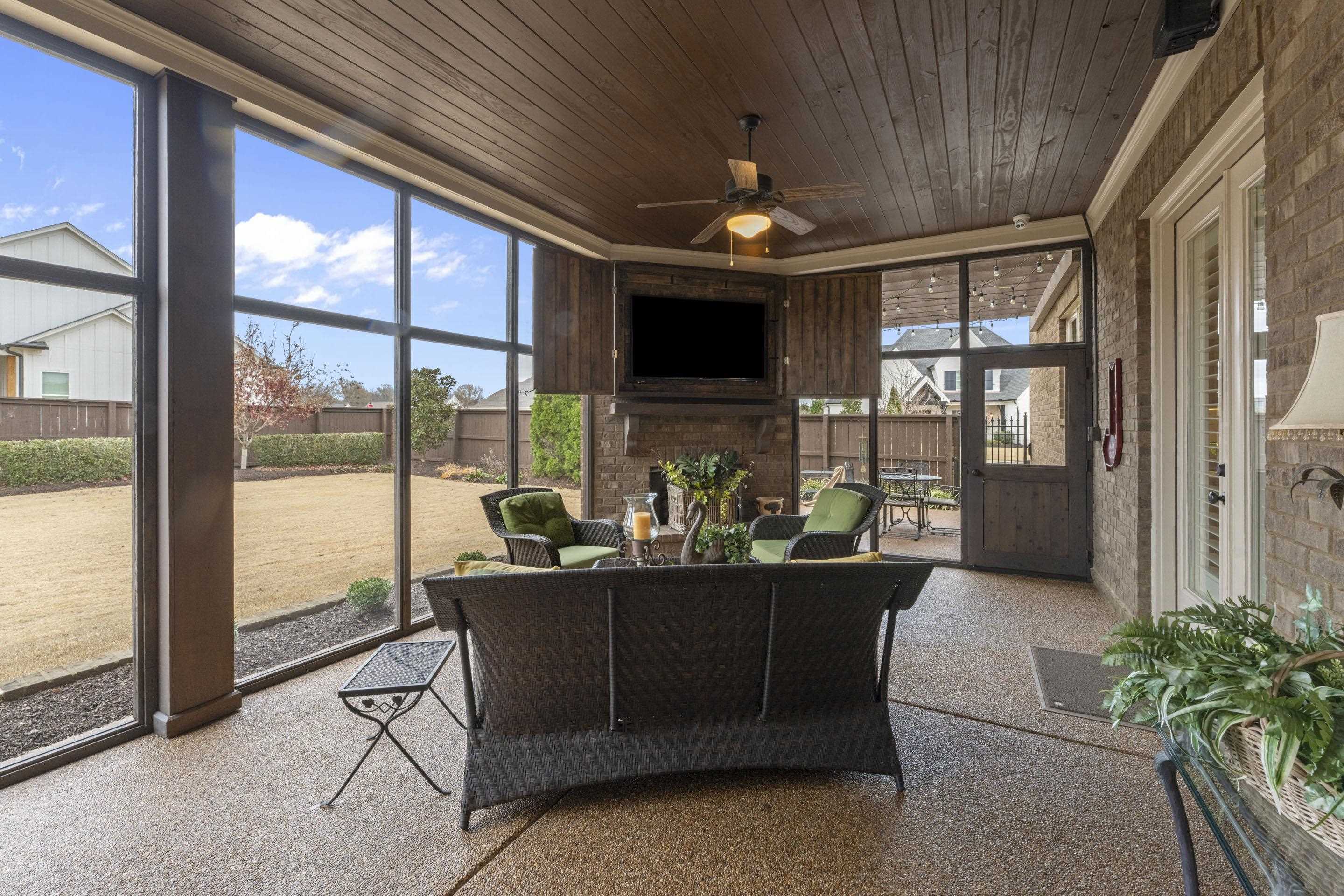 195 Hunters Rest Lane Collierville, TN 38017 - Photo 9 of 35