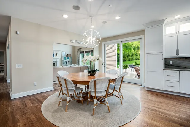 $2,495,000 | 15 A Shore Road, Waterford, CT 06385