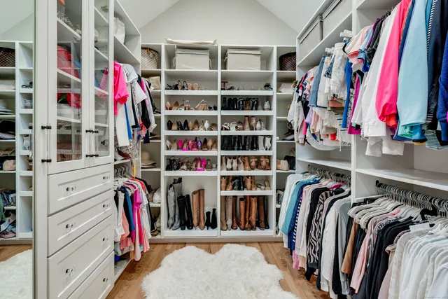 $2,495,000 | 15 A Shore Road, Waterford, CT 06385