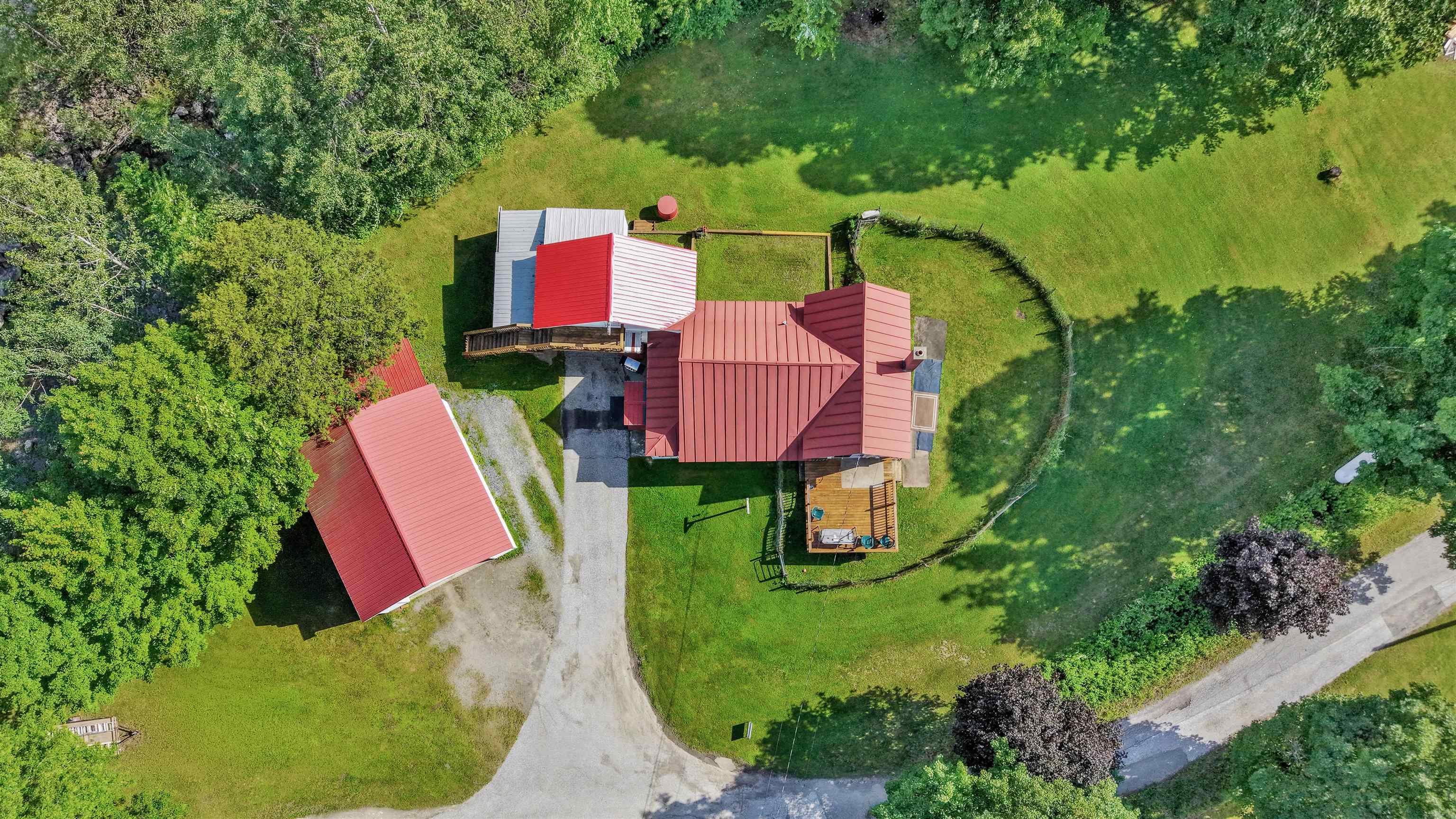218 Brook Road Montgomery, VT 05476 - Photo 4 of 33