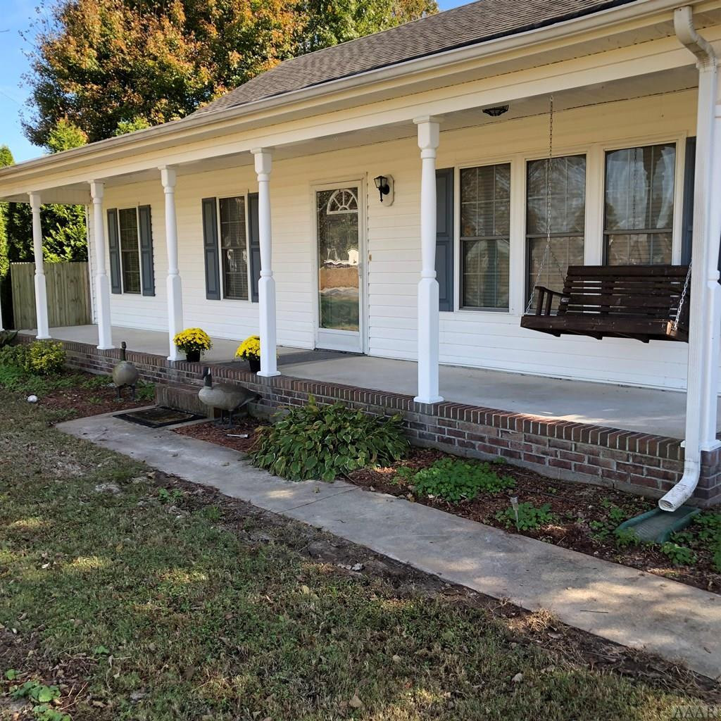 305 Ferry Road Elizabeth City, NC 27909 - Photo 2 of 21 Front Porch