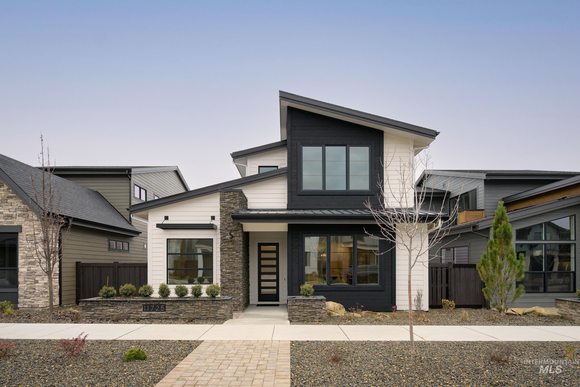 11725 North Rabbitbrush Way Boise, ID 83714 - Photo 36 of 36 Contemporary home with stone siding