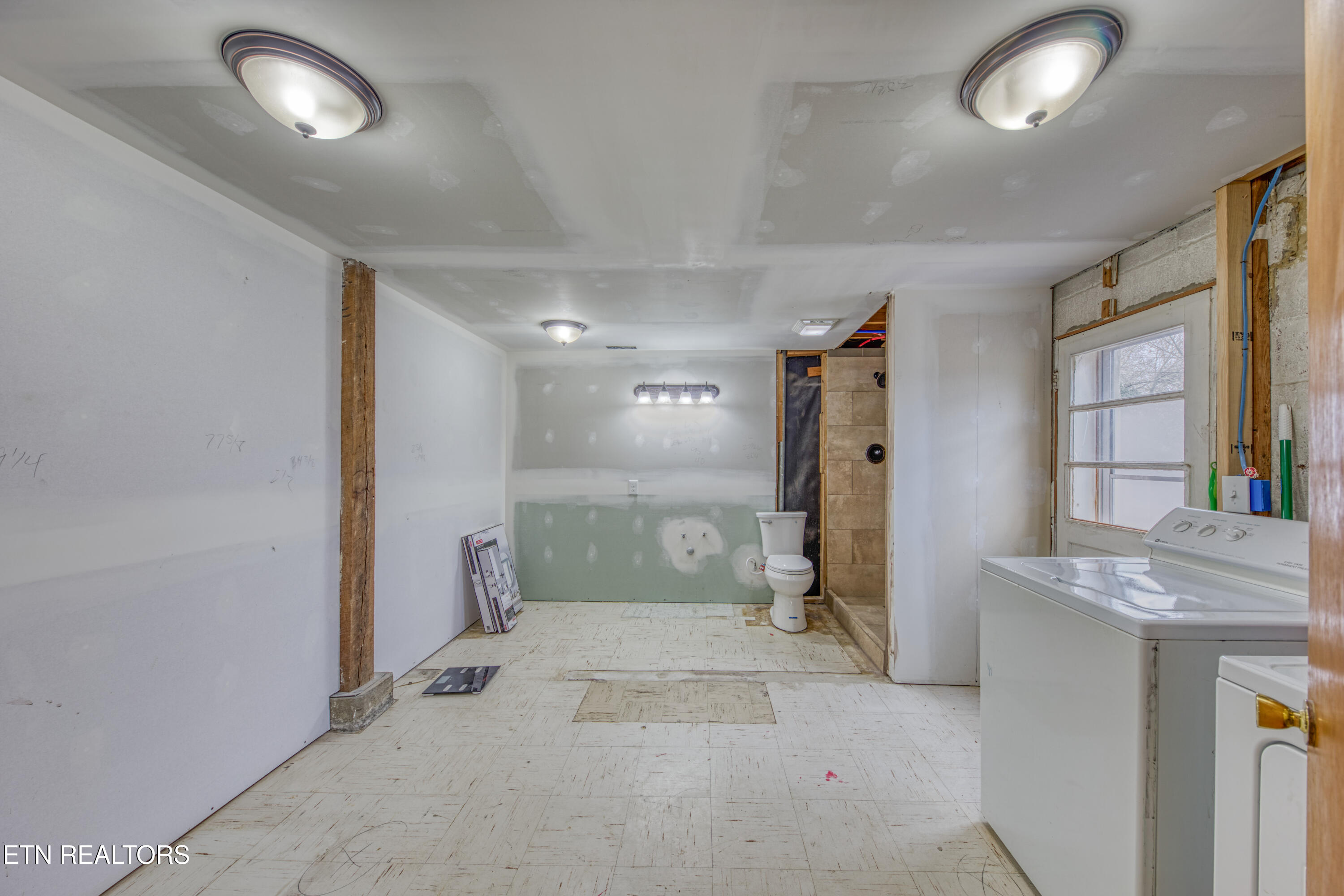 826 Patton Ferry Road Kingston, TN 37763 - Photo 19 of 25 826 Patton Ferry Road