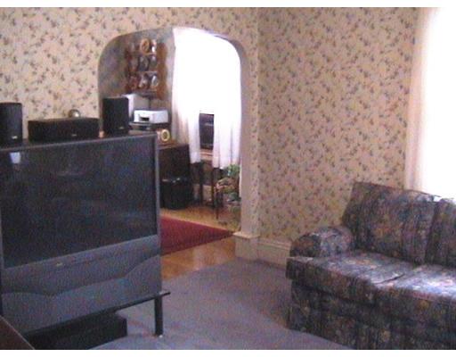 17 Emory Street Saugus, MA 01906 - Photo 2 of 8 Gallery Image 2