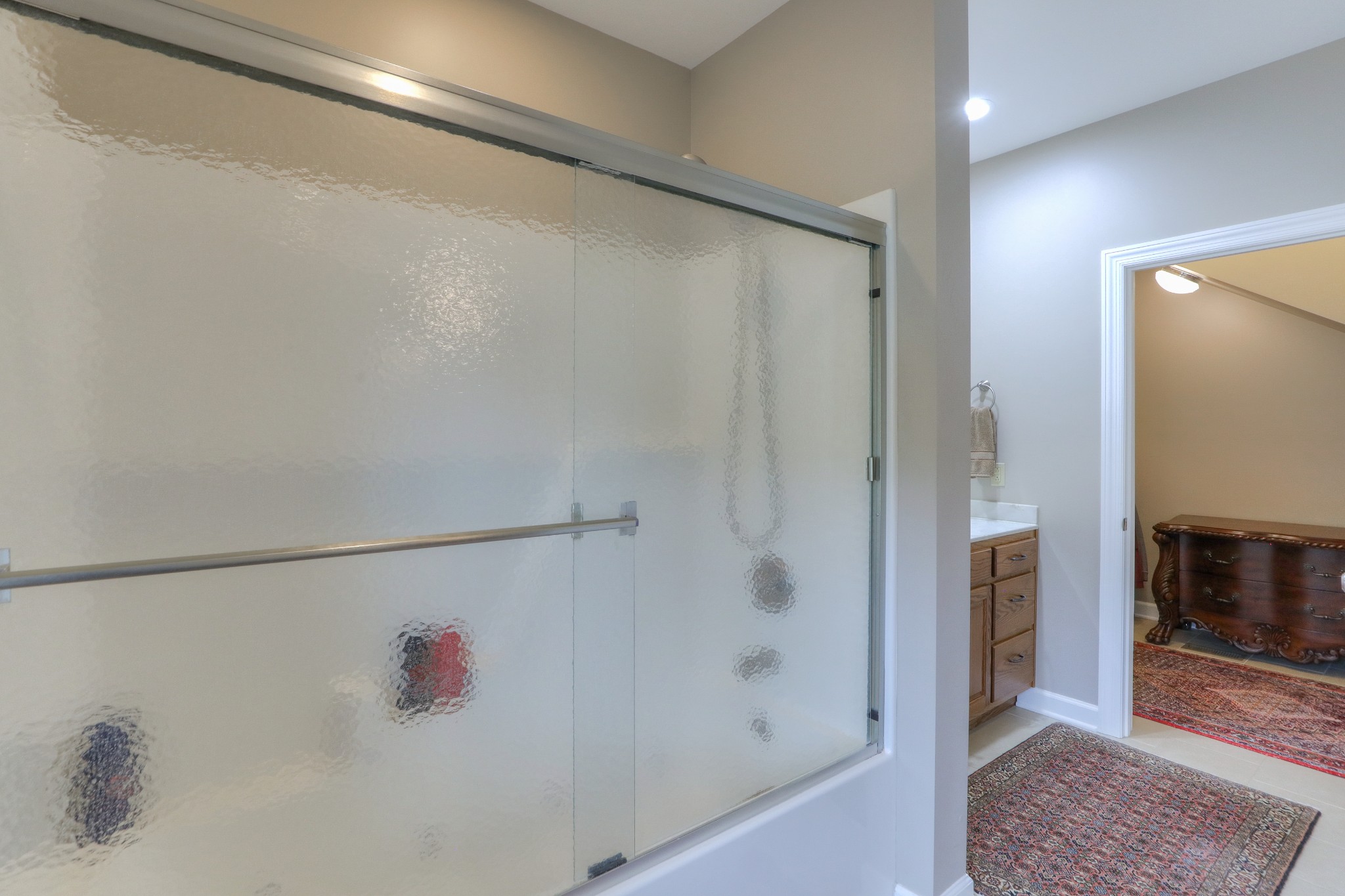 465 North Commerce Road Watertown, TN 37184 - Photo 17 of 47 a bathroom with a shower