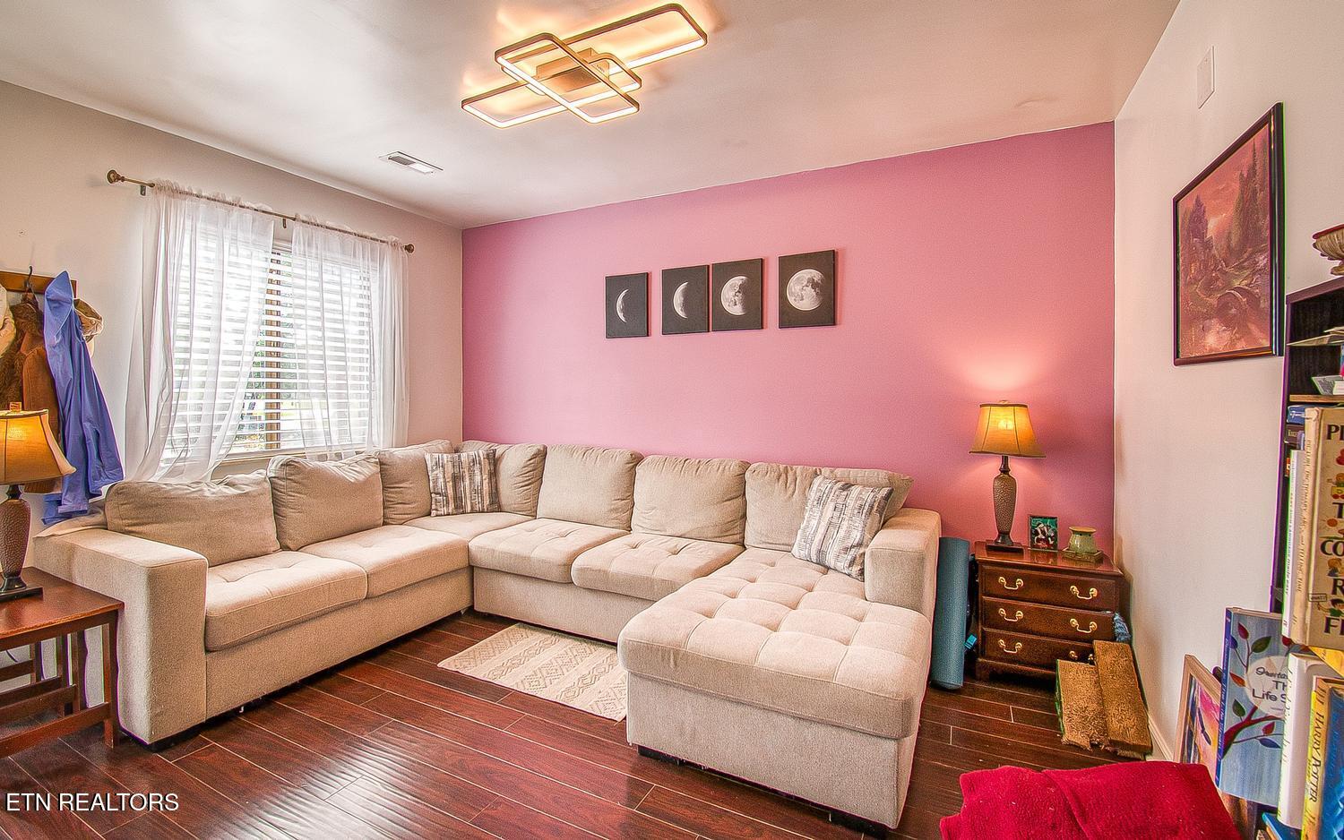 2705 Sood Road, Unit B Knoxville, TN 37921 - Photo 4 of 18 004-001-DSC 7784-1500x938