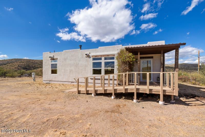 8295 Iron Springs Road Skull Valley, AZ 86338 - Photo 2 of 36 Ramp