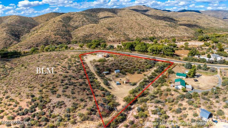 8295 Iron Springs Road Skull Valley, AZ 86338 - Photo 29 of 36 Lot Lines Appx.