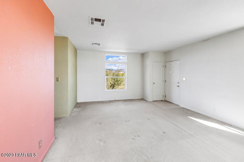 8295 Iron Springs Road Skull Valley, AZ 86338 - Photo 7 of 36 Living Room