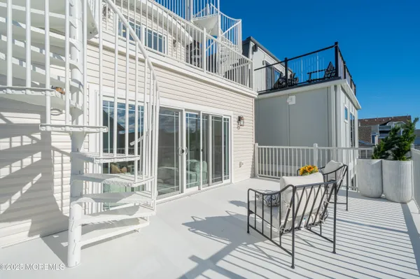 $2,150,000 | 24 Surf Street, Sea Bright, NJ 07760