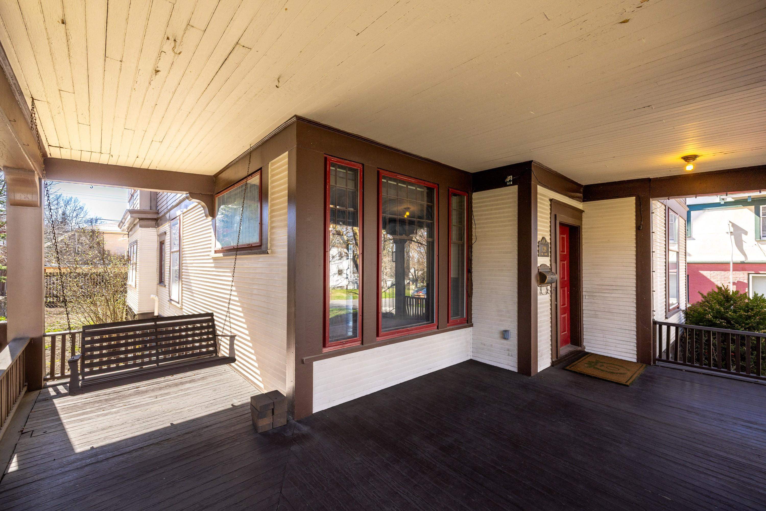 1219 West 9th Avenue Spokane, WA 99204 - Photo 3 of 32
