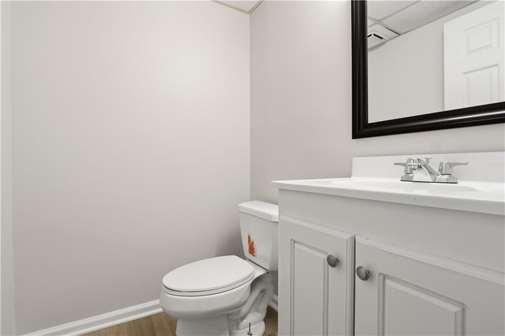 10 Mariner Way Acworth, GA 30102 - Photo 15 of 20 a bathroom with a sink a toilet and mirror