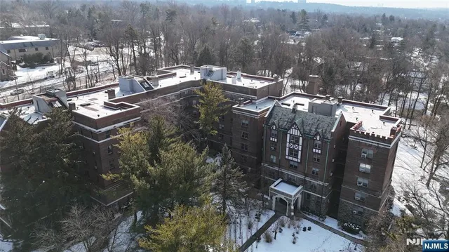a view of a bathroom