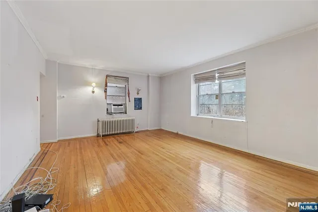 $385,000 | 100 East Palisade Avenue, Unit D12, Englewood, NJ 07631