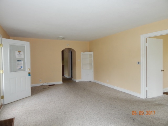 165 West State 60 Road Pekin, IN 47165 - Photo 8 of 23 Gallery Image 8