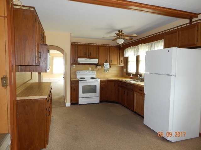 165 West State 60 Road Pekin, IN 47165 - Photo 9 of 23 Gallery Image 9