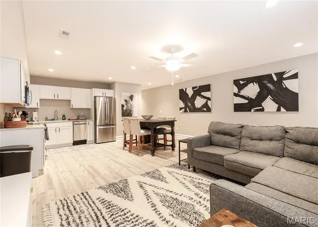 $725,000 | 1045 South Taylor Avenue, St. Louis, MO 63110