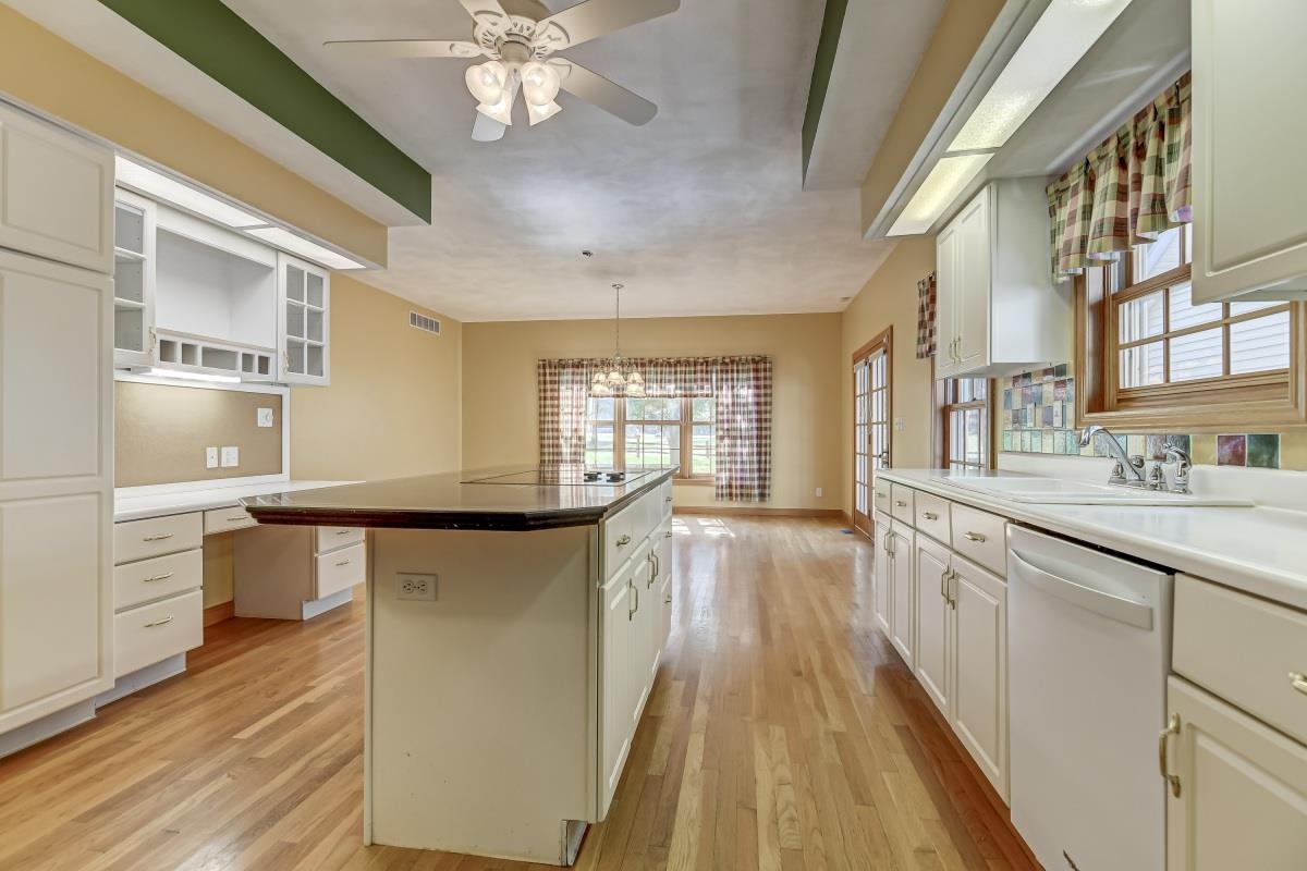 8 Chimney View Lane Sherman, IL 62707 - Photo 19 of 47 Gallery Image 19