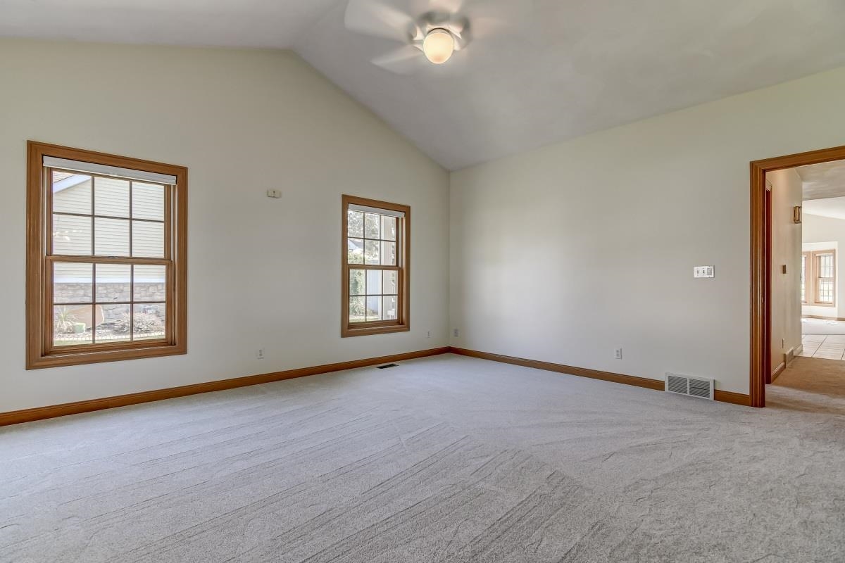 8 Chimney View Lane Sherman, IL 62707 - Photo 20 of 47 Gallery Image 20
